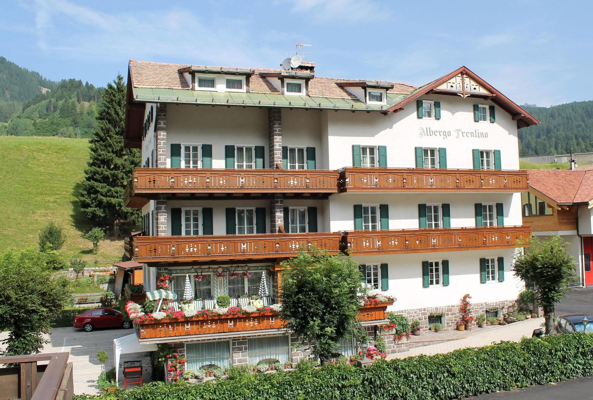 Albergo Trentino Moena Exteriör bild