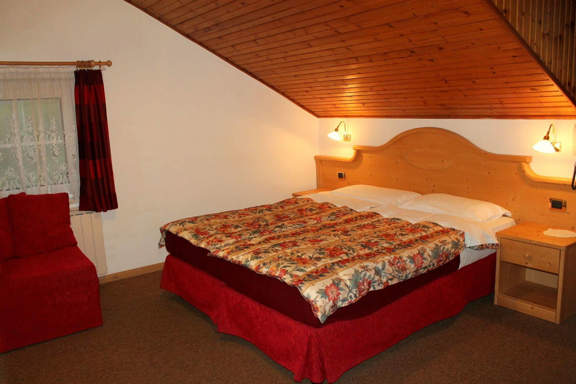 Albergo Trentino Moena Exteriör bild